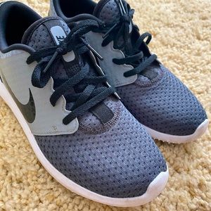 Kids' Golf Shoe- Nike Roshe G Jr.